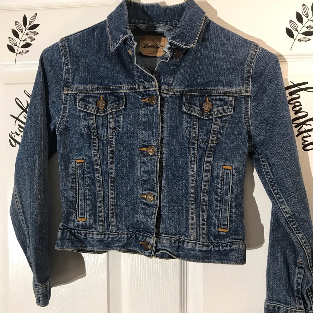 Accepting all offer/ jean jacket L-10